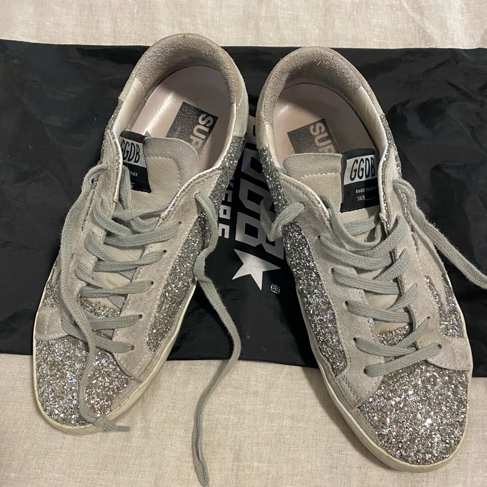 Golden Goose Superstar size 38